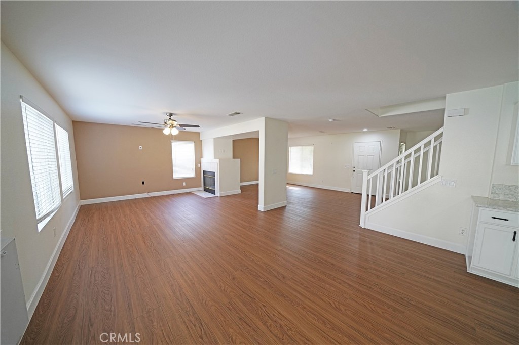 27863 Knight Street Castaic, CA 91384 - Photo 8 of 20