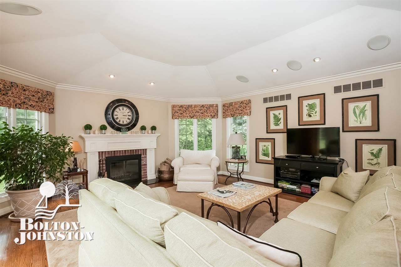 120 Stephens Road Grosse Pointe Farms, MI 48236 - Photo 17 of 57