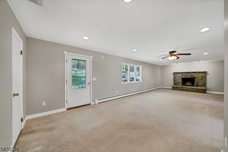 90 Russling Road Hackettstown, NJ 07840 - Photo 5 of 44