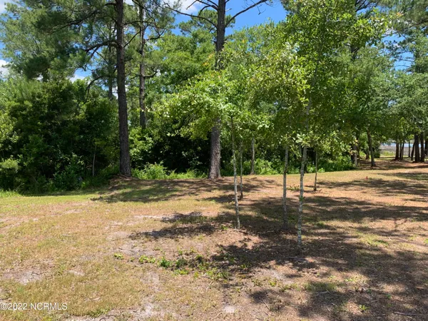 $89,000 | 276 East Ivybridge Drive, Hubert, NC 28539