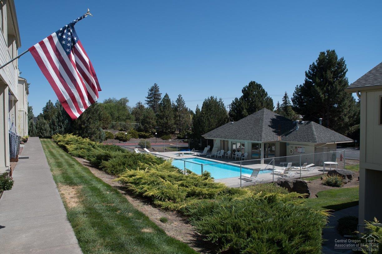 1050 Northeast Butler Market Road, Unit 31 Bend, OR 97701 - Photo 1 of 18 Gallery Image 1
