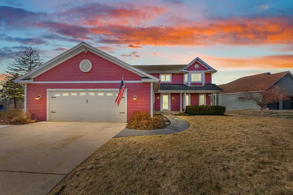 $585,000 | 718 Stow Street, Horicon, WI 53032