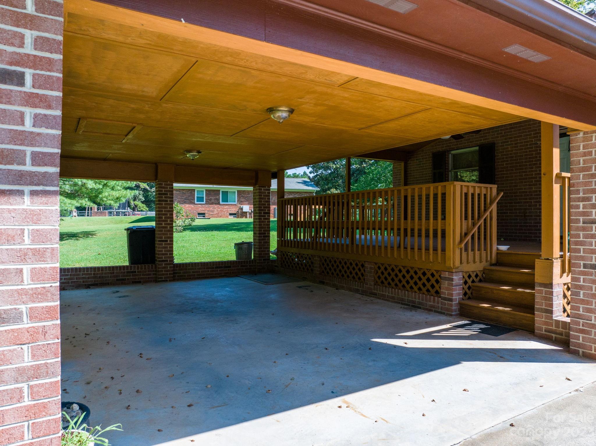 1715 Drexel Road Valdese, NC 28690 - Photo 15 of 47