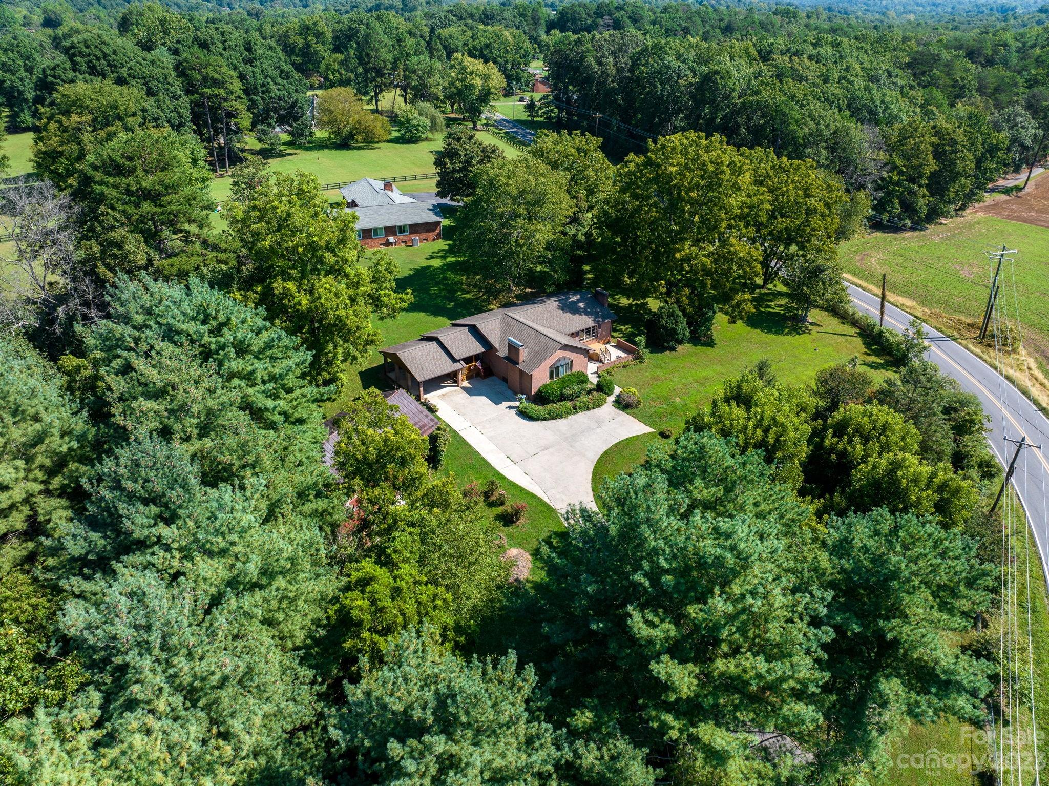 1715 Drexel Road Valdese, NC 28690 - Photo 19 of 47