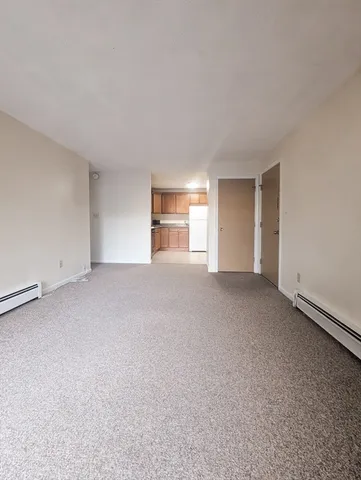 $2,200 | 353 Pawtucket Boulevard, Unit 11, Lowell, MA 01854