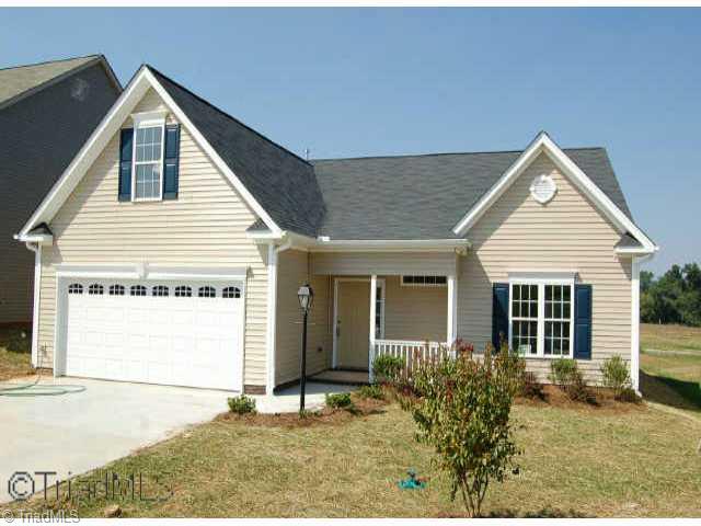 5823 Sunny Ridge Trail Clemmons, NC 27012 - Photo 1 of 9 Exterior Front. 5823 Sunny Ridge Trail