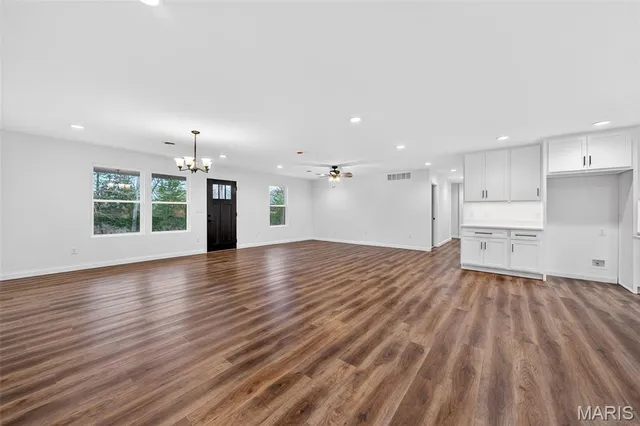 $399,900 | 131 Great Oaks Drive, Wright City, MO 63390