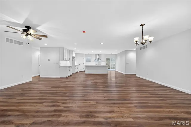 $399,900 | 131 Great Oaks Drive, Wright City, MO 63390