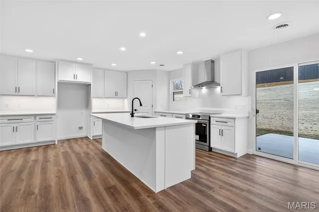 $399,900 | 131 Great Oaks Drive, Wright City, MO 63390