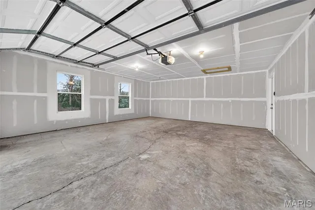 $399,900 | 131 Great Oaks Drive, Wright City, MO 63390