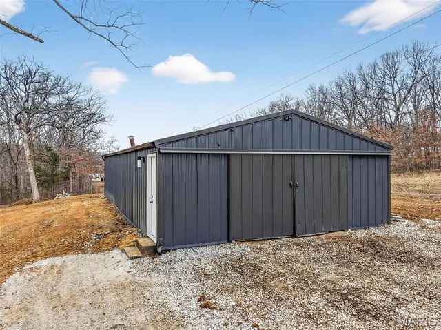 $399,900 | 131 Great Oaks Drive, Wright City, MO 63390