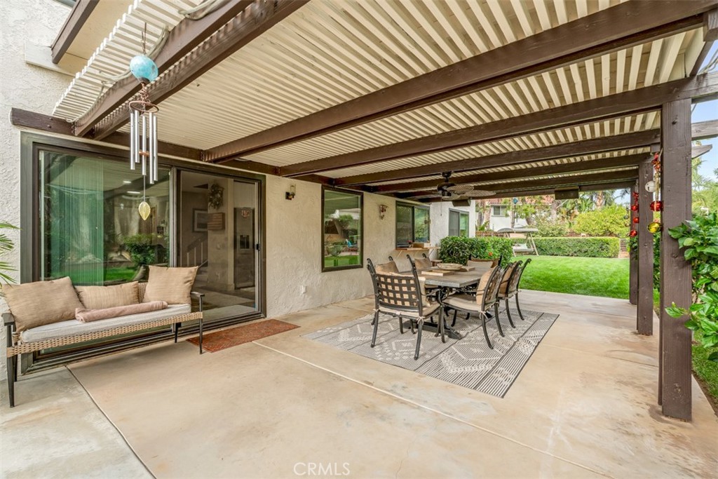 5056 Windhill Drive Riverside, CA 92507 - Photo 10 of 66