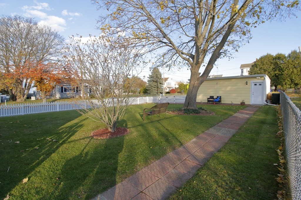433 Slade Street Fall River, MA 02724 - Photo 11 of 28 Gallery Image 11