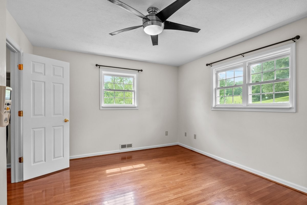 21 Spring Creek Road Waverly, TN 37185 - Photo 46 of 61 Gallery Image 46