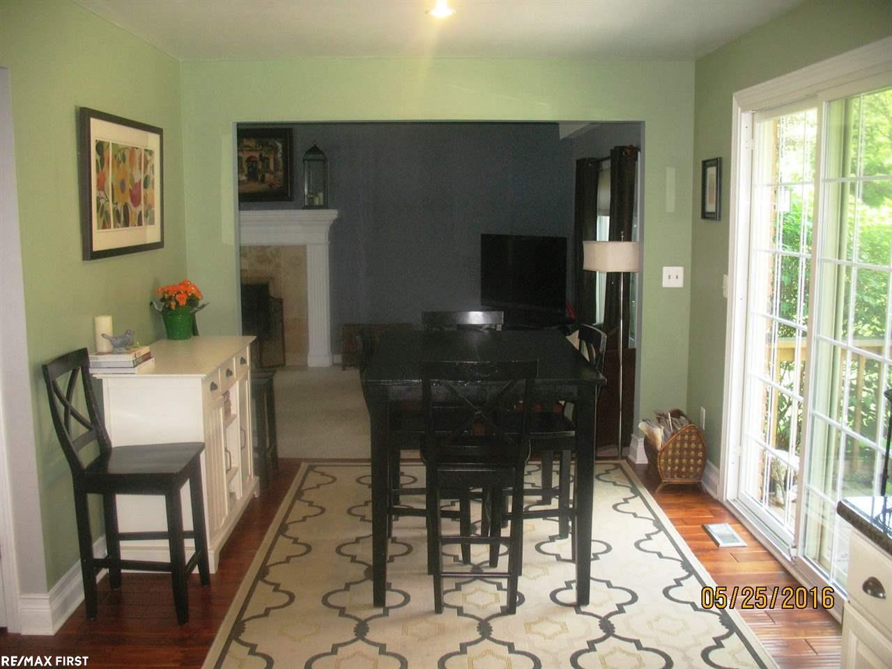 226 Slade Court Rochester Hills, MI 48307 - Photo 8 of 33