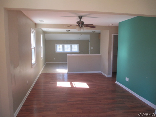 322 Manack Road Hampton, VA 23669 - Photo 3 of 10 Gallery Image 3