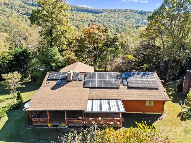 $555,000 | 6 Haw Creek Circle, Asheville, NC 28805