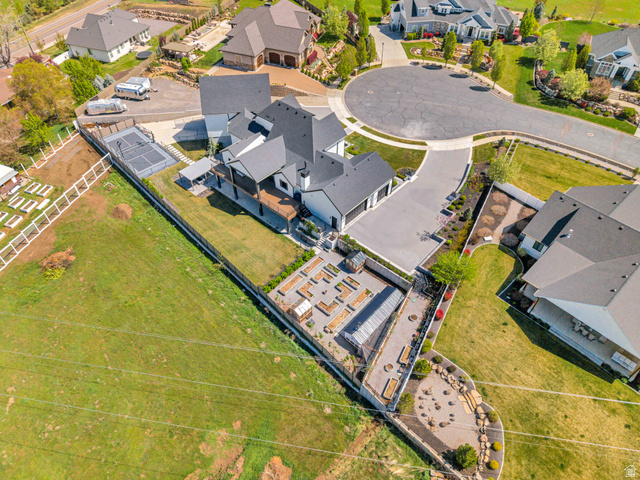 1720 Hillcrest Circle Mapleton, UT 84664 - Photo 30 of 116 Aerial view of residential area