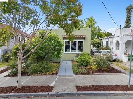 $948,000 | 530 63rd Street, Oakland, CA 94609