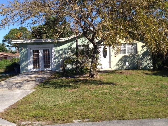5717 Mango Road West Palm Beach, FL 33413 - Photo 10 of 28 IMG_7705