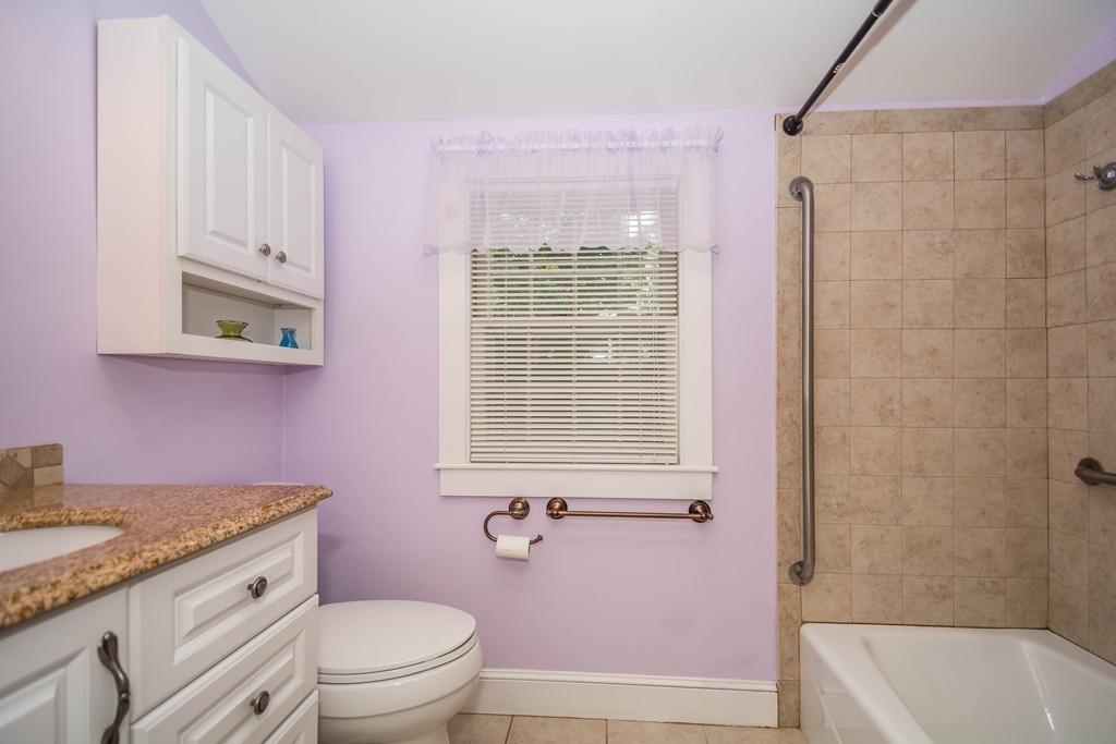 67 Old Nahant Road Wakefield, MA 01880 - Photo 13 of 17 Gallery Image 13