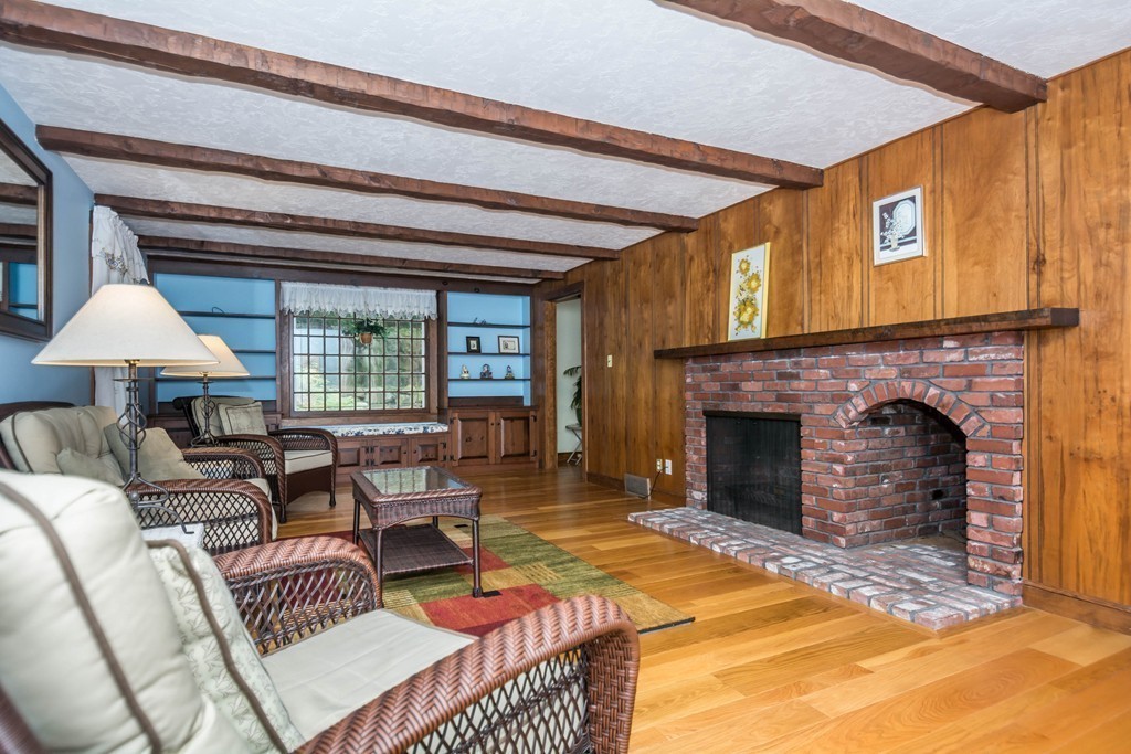 67 Old Nahant Road Wakefield, MA 01880 - Photo 5 of 17 Gallery Image 5