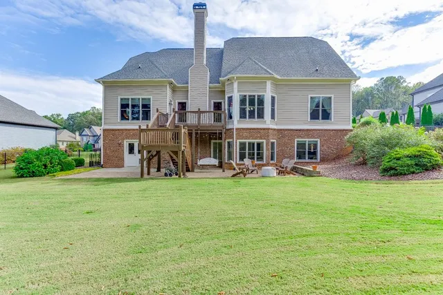 $789,900 | 411 Meadow Lake Terrace, Hoschton, GA 30548