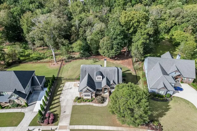 $789,900 | 411 Meadow Lake Terrace, Hoschton, GA 30548