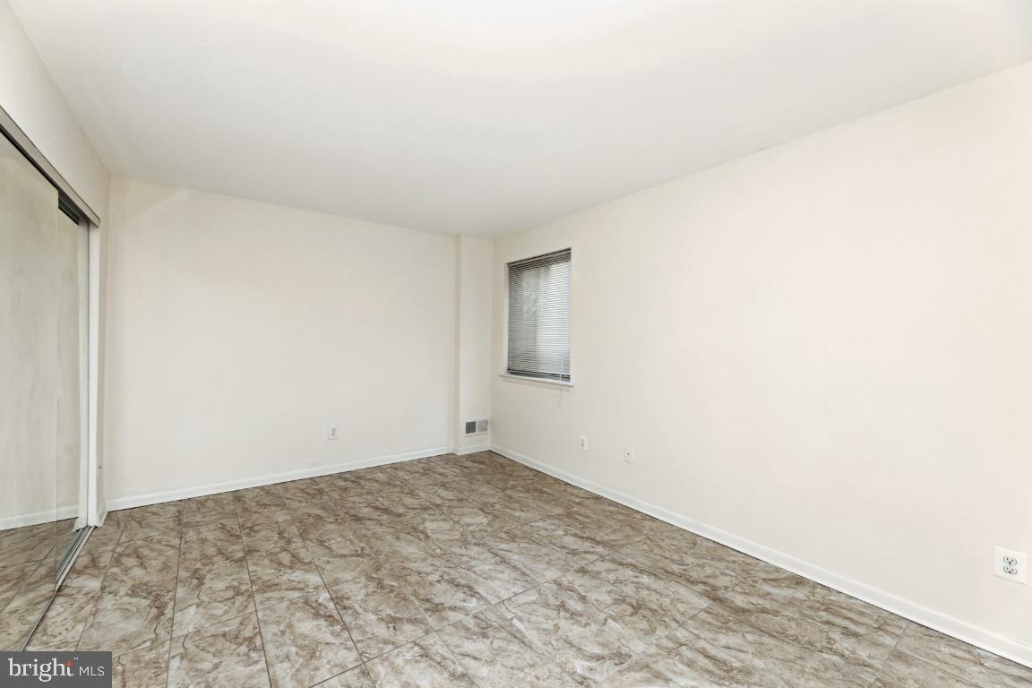 11204 Chestnut Grove Square, Unit 4 Reston, VA 20190 - Photo 22 of 26