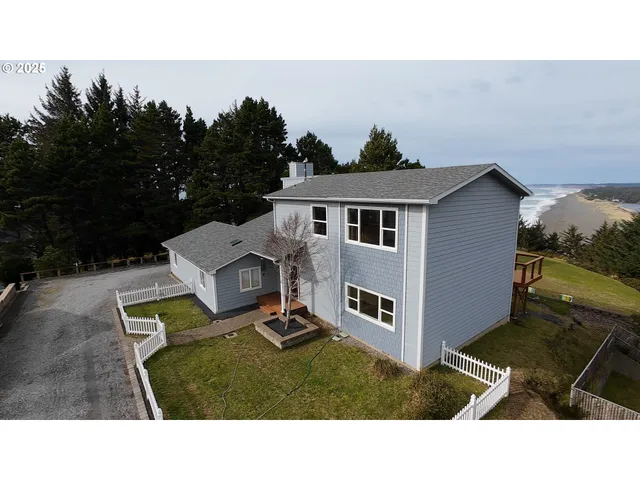 $629,000 | 220 Flake Street, Port Orford, OR 97465
