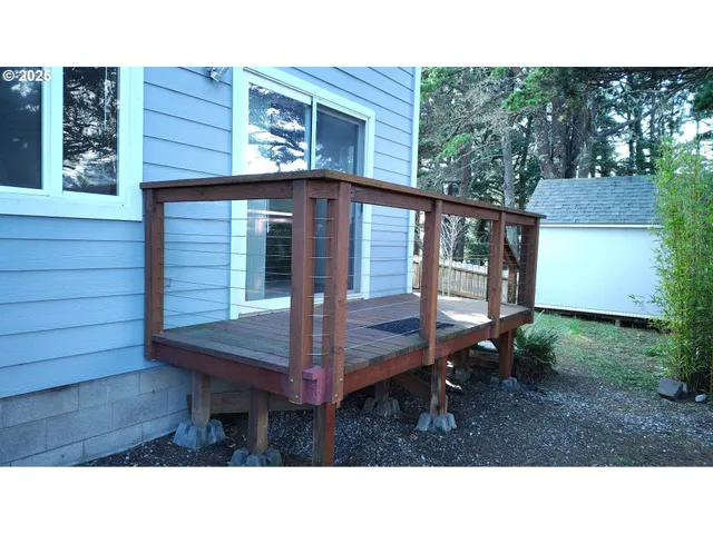 $629,000 | 220 Flake Street, Port Orford, OR 97465