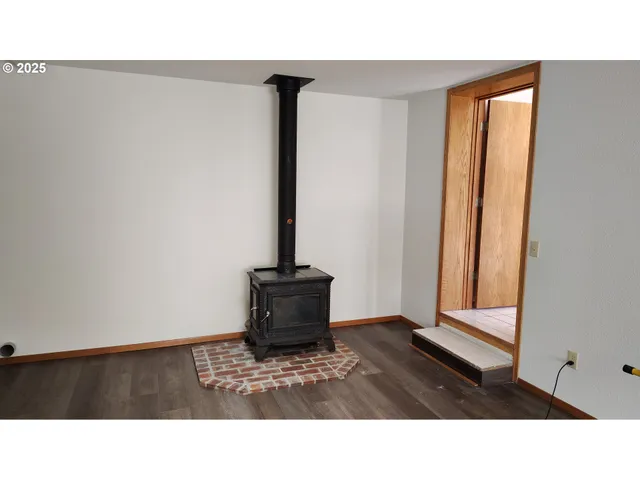 $629,000 | 220 Flake Street, Port Orford, OR 97465