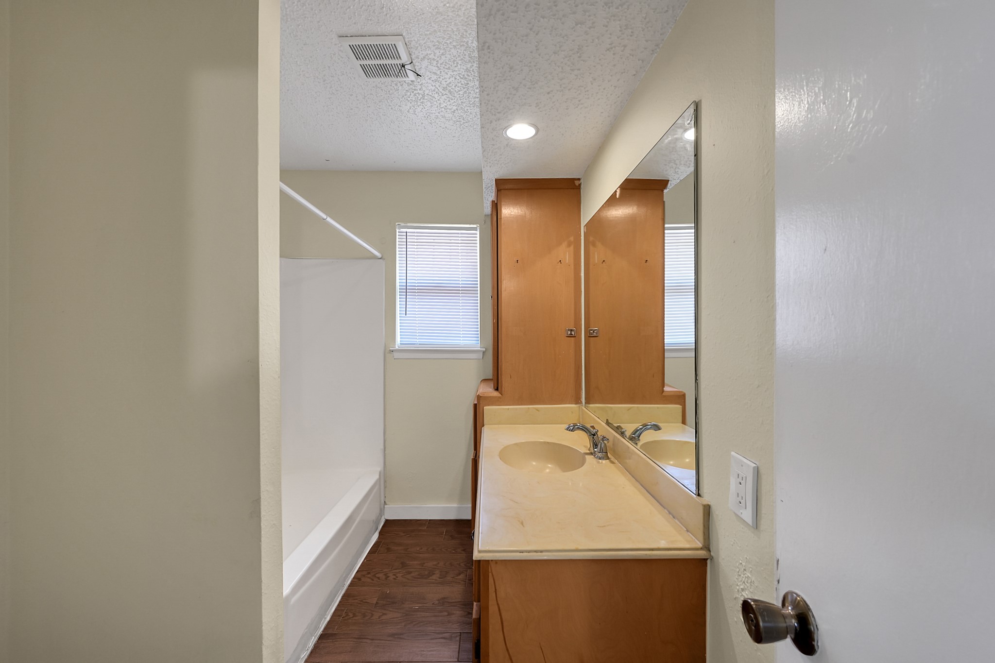 109 Cartwright Road Conroe, TX 77301 - Photo 11 of 12