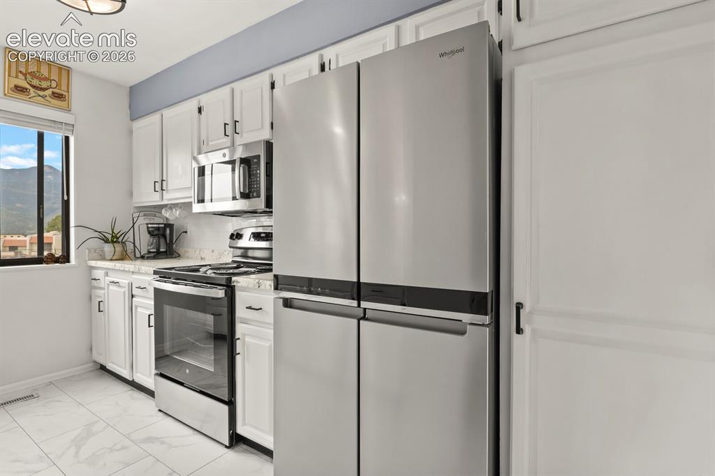 1130 Fontmore Road, Unit A Colorado Springs, CO 80904 - Photo 13 of 38