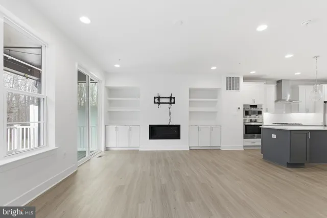 $3,795 | 302 Alluvium Drive, Laurel, MD 20724