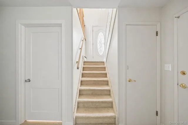 $730,000 | 75 Freedman Avenue, Nanuet, NY 10954