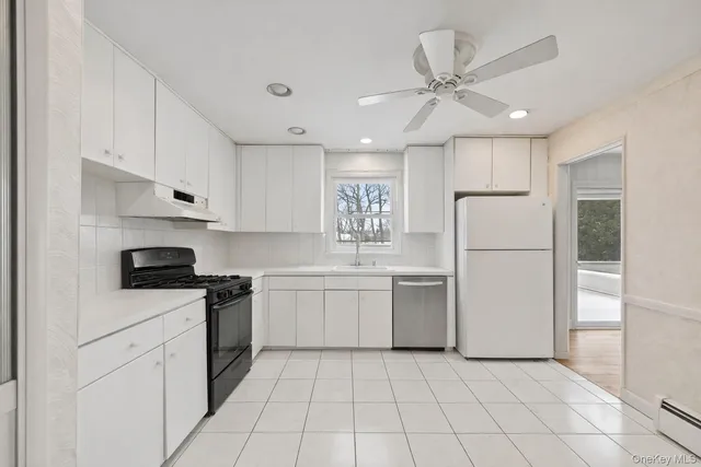 $730,000 | 75 Freedman Avenue, Nanuet, NY 10954