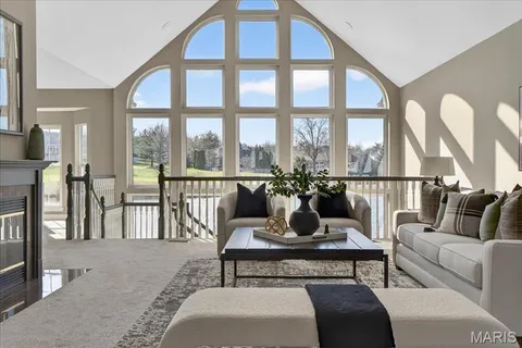 $885,000 | 862 Whitmoor Drive, Weldon Spring, MO 63304