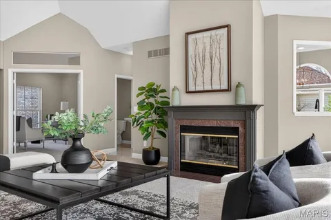 $885,000 | 862 Whitmoor Drive, Weldon Spring, MO 63304