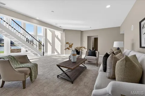 $885,000 | 862 Whitmoor Drive, Weldon Spring, MO 63304