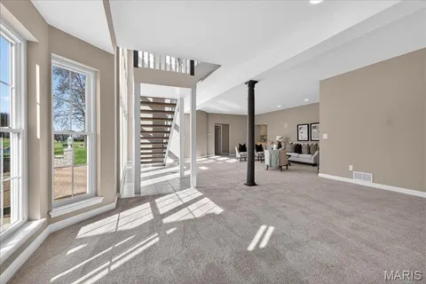 $885,000 | 862 Whitmoor Drive, Weldon Spring, MO 63304