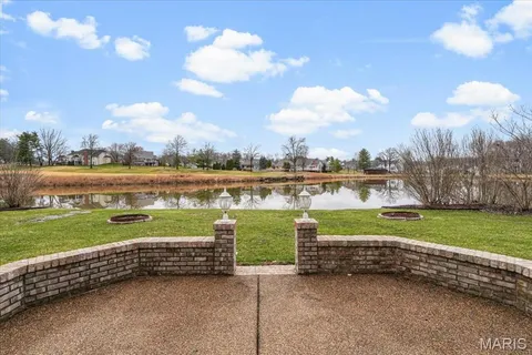 $885,000 | 862 Whitmoor Drive, Weldon Spring, MO 63304