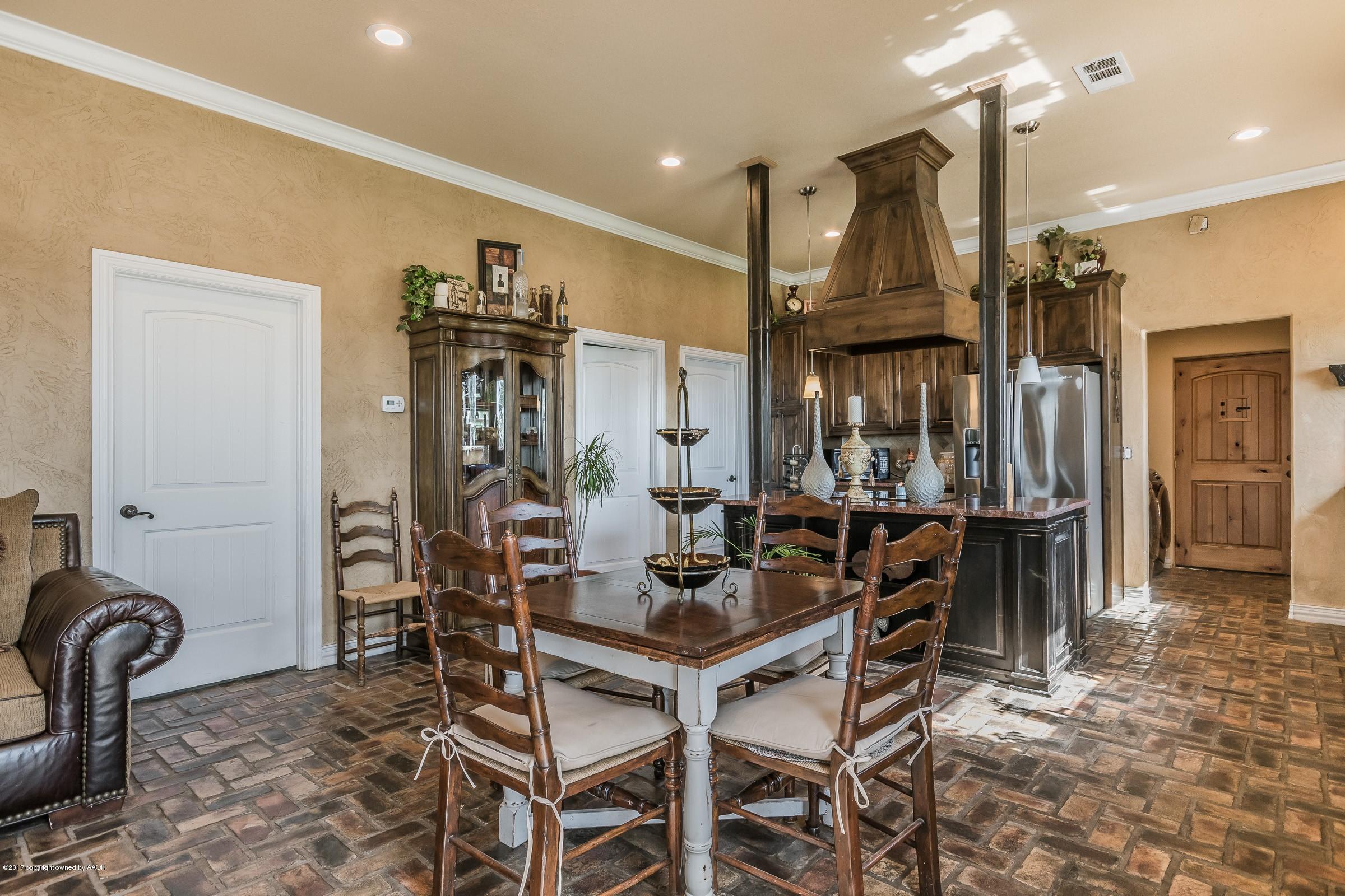 14360 Savannah Road Amarillo, TX 79118 - Photo 5 of 13 005_Dining Area_