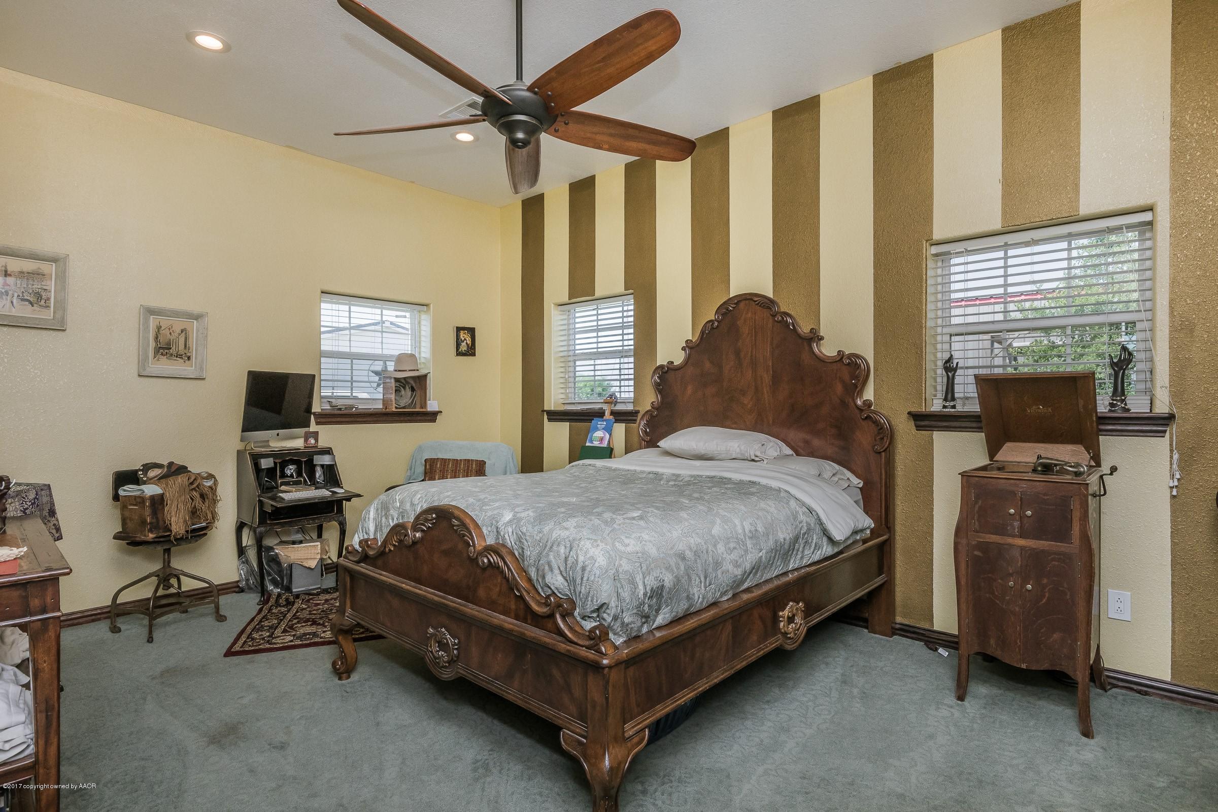 14360 Savannah Road Amarillo, TX 79118 - Photo 8 of 13 010_1st Bedroom_
