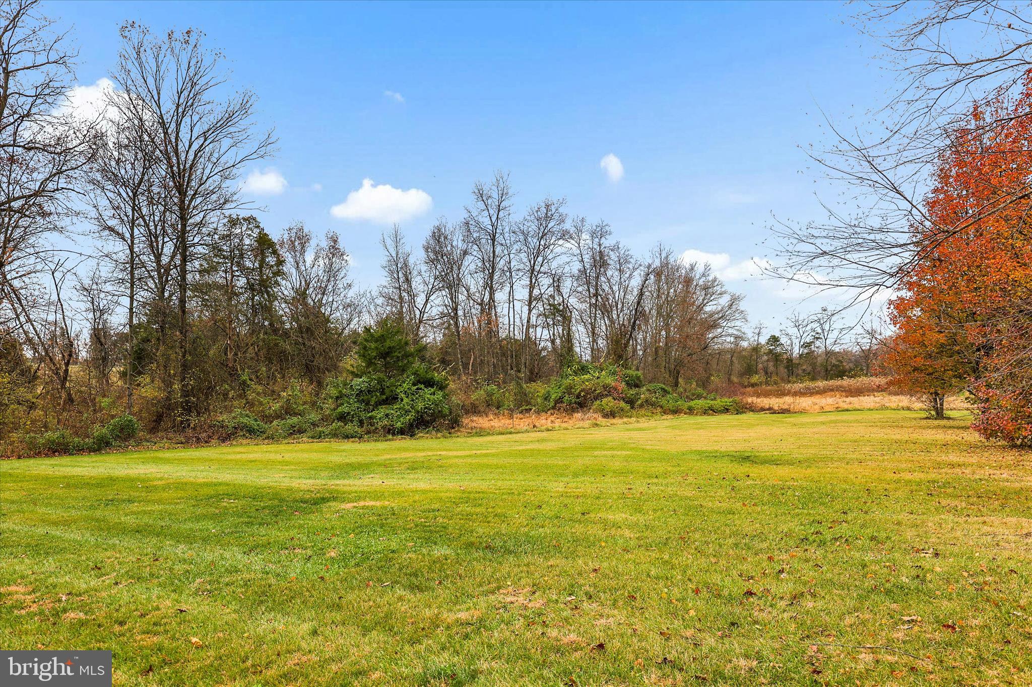 181 Gooseville Road New Oxford, PA 17350 - Photo 29 of 45 a view of an ocean and a yard