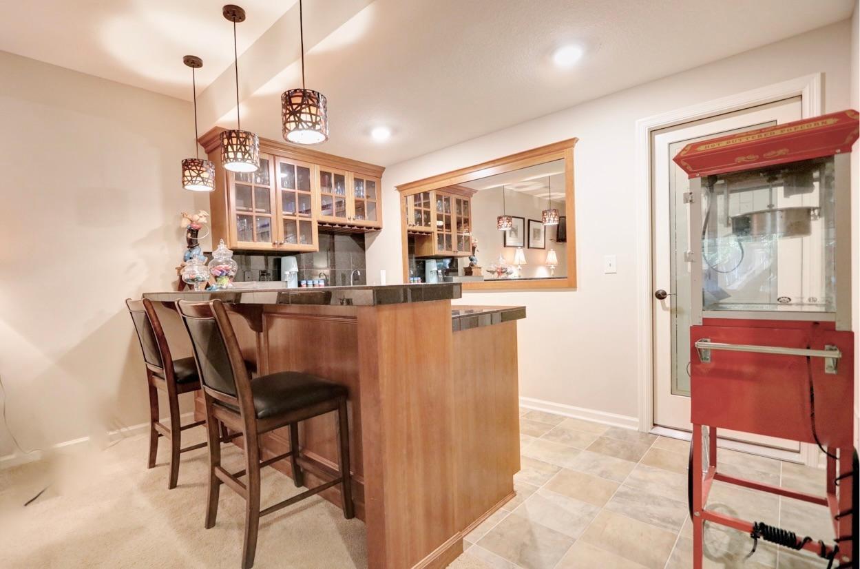 10617 Sonoma Ridge Eden Prairie, MN 55347 - Photo 10 of 20