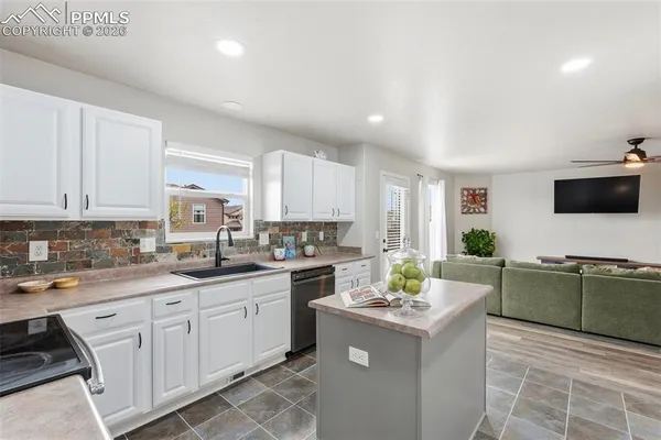 $530,000 | 6907 Shimmering Leaf Road, Colorado Springs, CO 80908