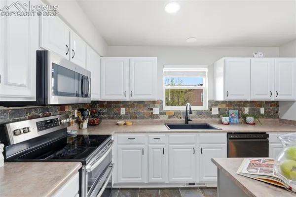 $530,000 | 6907 Shimmering Leaf Road, Colorado Springs, CO 80908