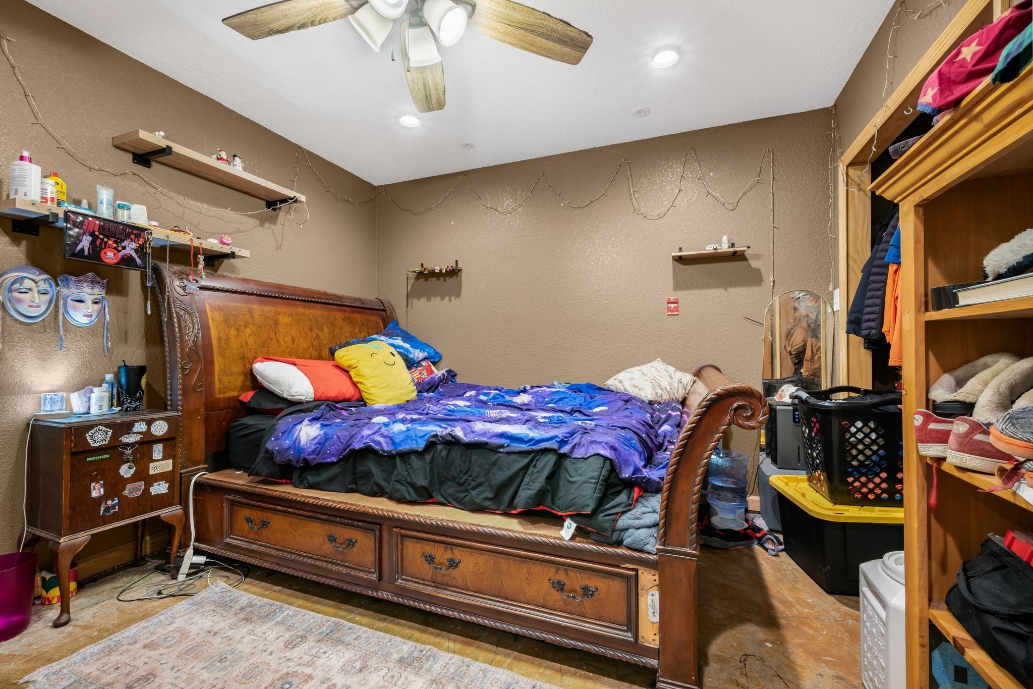 298 Langford Road Waverly, TN 37185 - Photo 32 of 53 a bedroom with furniture and a flat screen tv
