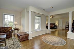 2101 Link Road Silver Spring, MD 20905 - Photo 15 of 30 a living room with furniture and a table